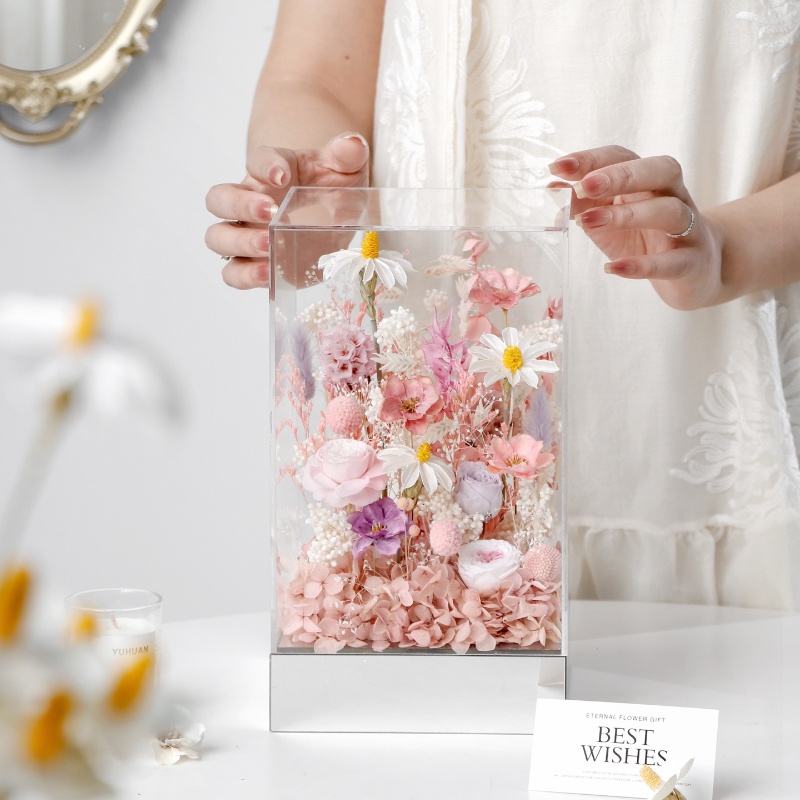 Beyond The Classic Rose: As The Source Manufacturer of Preserved Flowers, We Make Carnation Roses into Unique Preserved Masterpieces