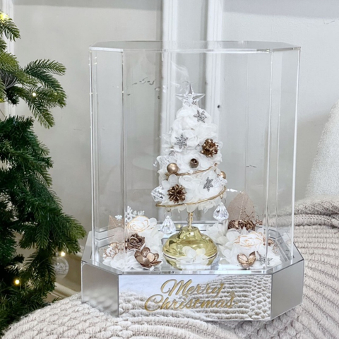 Christmas Tree Shape with Small Lights Preserved Flower