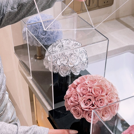 Square Box Hug Bucket Series Rose Preserved Flower
