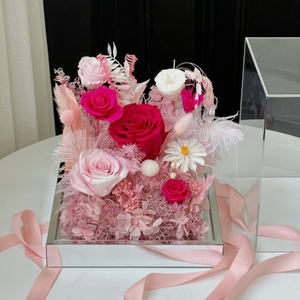 Pink Acrylic Vegetation Shape Preserved Flower