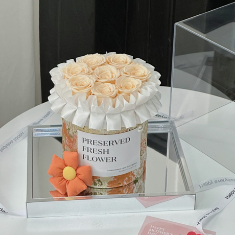 Bucket Champagne Rose Preserved Flower
