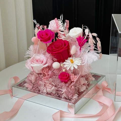 Pink Acrylic Vegetation Shape Preserved Flower