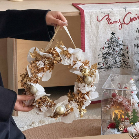 Christmas Light Luxury Large Wreath
