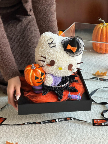 Halloween Pumpkin Accessories with Little Devil Style Hello Kitty Eternal Flower Gift Box Home Decor