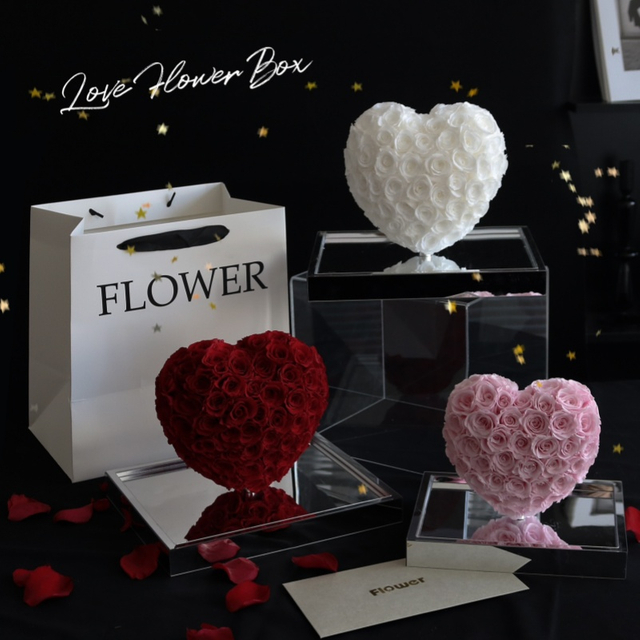 Three-Dimensional Heart Shaped Acrylic Preserved Flower