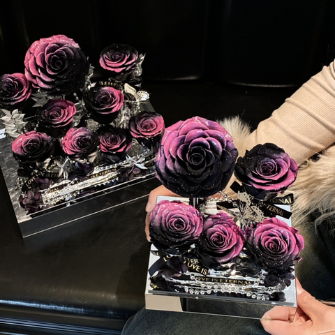 Nine Gradient Roses Acrylic Preserved Flower