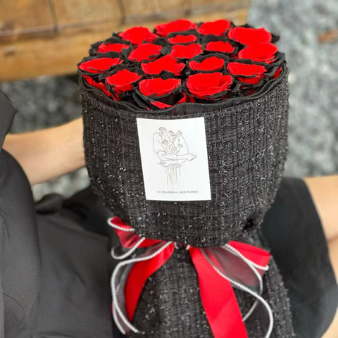 Elegant Red Rose Bouquet Preserved Flower