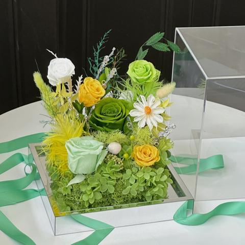 Green Acrylic Vegetation Shape Preserved Flower